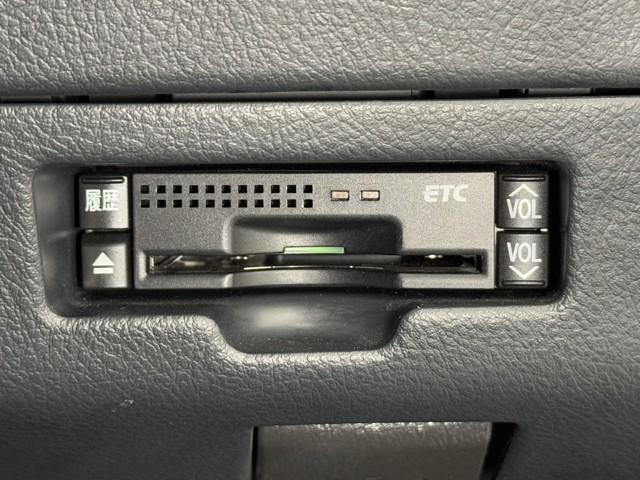 ｂＢ Ｚ　煌　ＥＴＣ車載器　ＡＵＸ　記録簿　メモリーナビ　エアーバッグ　キーフリー　ナビ＆ＴＶ　アルミ　盗難防止装置　ＡＢＳ　オートエアコン　パワーウインドウ　ＥＳＣ　パワーステアリング　ワンセグＴＶ（8枚目）