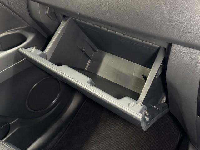 ｂＢ Ｚ　煌　ＥＴＣ車載器　ＡＵＸ　記録簿　メモリーナビ　エアーバッグ　キーフリー　ナビ＆ＴＶ　アルミ　盗難防止装置　ＡＢＳ　オートエアコン　パワーウインドウ　ＥＳＣ　パワーステアリング　ワンセグＴＶ（11枚目）