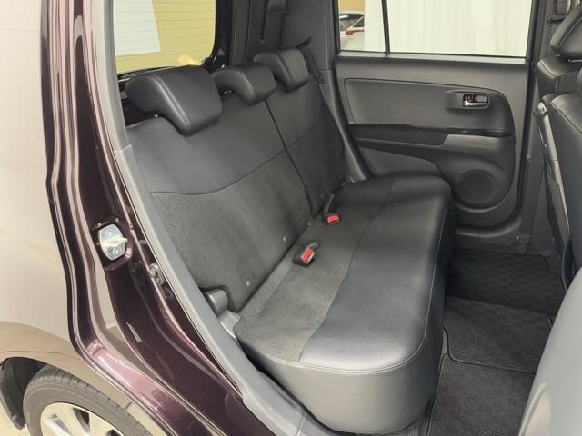 ｂＢ Ｚ　煌　ＥＴＣ車載器　ＡＵＸ　記録簿　メモリーナビ　エアーバッグ　キーフリー　ナビ＆ＴＶ　アルミ　盗難防止装置　ＡＢＳ　オートエアコン　パワーウインドウ　ＥＳＣ　パワーステアリング　ワンセグＴＶ（14枚目）