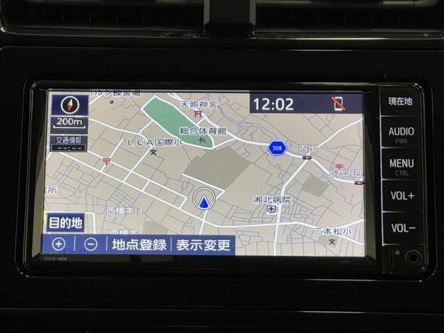 プリウス Ｓ　１００Ｖ　アイスト　ＥＳＣ　スマートキ－　メモリーナビゲーション　ＬＥＤヘッドライト　ＥＴＣ車載器　フルオートエアコン　クルーズコントロール　エアバッグ　イモビ　パワーウインドウ　ＰＳ　ＴＶナビ　ＡＷ（5枚目）