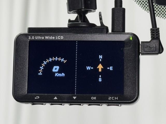 Ｃ－ＨＲ Ｇ　ハーフ革　ＴＳＳ　アイドルストップ　ＤＶＤ再生可　定期点検記録簿　ＬＥＤヘッド　バックモニタ　イモビライザー　ナビ＆ＴＶ　ＥＴＣ付　キーフリーシステム　スマキー　横滑り防止機能　クルーズＣ　エアバッグ（10枚目）