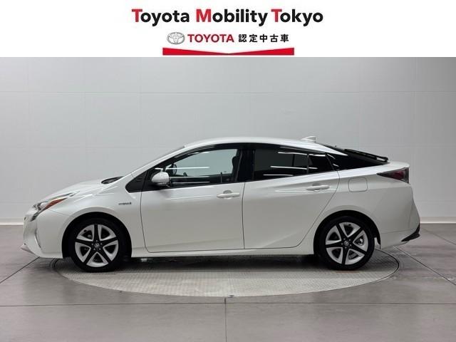 プリウス Aツーリングセレクション スマキー イモビライザー バックモニター 1オーナ クルコン 記録簿有 LEDヘッドライト DVD視聴可 ETC ナビTV メモリーナビゲーション 横滑り防止機能 キーフリ AC100V アルミ(3枚目)