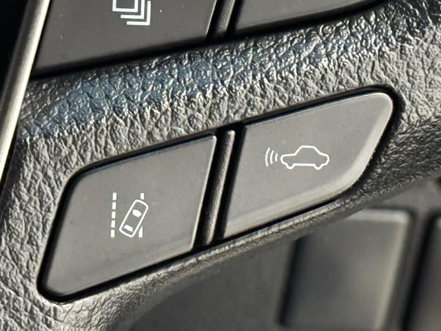 アルファード ２．５Ｓ　タイプゴールド　イモビ　バックモニタ－　ＬＥＤランプ　リアオートエアコン　点検記録簿　ドライブレコーダ　エアコン　横滑防止装置　ＡＣ１００Ｖ電源　アルミ　パワーウィンドウ　メディアプレイヤー接続　ＡＢＳ　キーレス（11枚目）