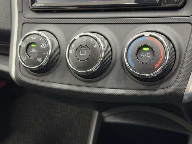 カローラフィールダー EX 1セグ スマートキー&プッシュスタート PW メディアプレイヤー接続 メモリナビ キーレス エアバッグ 記録簿 マニュアルエアコン 横滑り防止装置 ETC ナビ&TV イモビライザー ABS(9枚目)