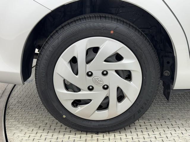 カローラフィールダー EX 1セグ スマートキー&プッシュスタート PW メディアプレイヤー接続 メモリナビ キーレス エアバッグ 記録簿 マニュアルエアコン 横滑り防止装置 ETC ナビ&TV イモビライザー ABS(18枚目)