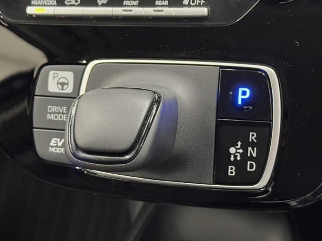 アクア X 踏み間違い防止 100V イモビ ナビ&TV ドライブレコーダー フルセグ 点検記録簿 LEDヘッドライト スマートキー 横滑り防止機能 キーレスエントリー アルミホイール オートクルーズ ETC(10枚目)