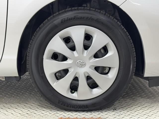 アクア S スマートキープッシュスタート キーレスエントリ ドラレコ付 イモビ ナビ&TV オートエアコン デュアルエアバック ESC Bカメラ パワーウィンドウ AUX端子 ETC DVD再生可能 SRS(19枚目)