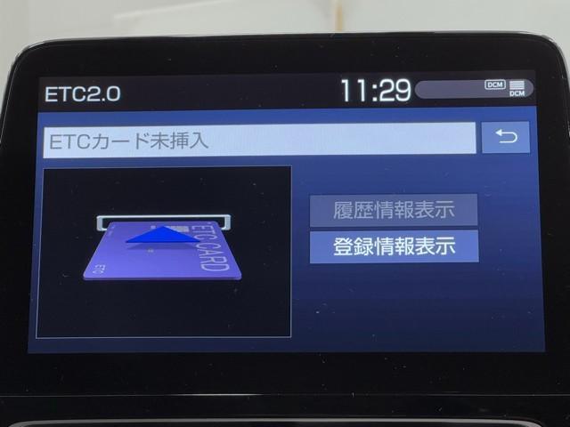アクア Ｚ　エアロ　ＬＥＤヘッドライト　スマートキー　１００Ｖ電源　イモビライザー　アルミホイール　ドライブレコーダー　オートクルーズコントロール　点検記録簿　フルセグＴＶ　エアコン　ＥＳＣ　ナビ＆ＴＶ　ＥＴＣ（7枚目）