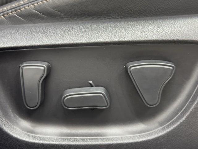 アクア Ｚ　エアロ　ＬＥＤヘッドライト　スマートキー　１００Ｖ電源　イモビライザー　アルミホイール　ドライブレコーダー　オートクルーズコントロール　点検記録簿　フルセグＴＶ　エアコン　ＥＳＣ　ナビ＆ＴＶ　ＥＴＣ（16枚目）