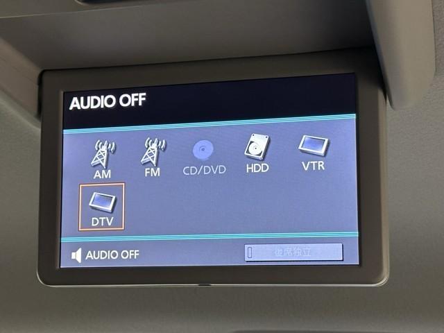 エスティマ ２．４アエラス　Ｇエディション　両側パワースライドＤ　スマートキ　バックモニタ－　フルセグ地デジ　フルフラットシート　ＡＷ　パワーウィンドウ　パワステ　ＡＵＸ接続　セキュリティ　エアバック　キーレスエントリー　ダブルエアコン　Ｄレコ（17枚目）