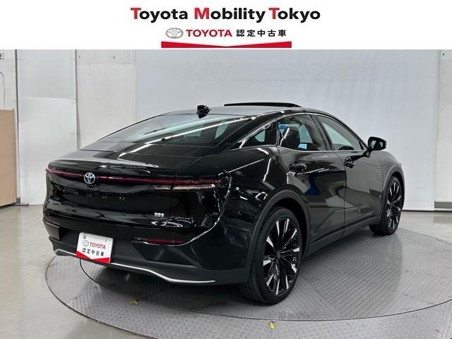 クラウンクロスオーバー ＲＳアドバンスド　衝突回避　サンル－フ　オートクルーズコントロール　横滑り防止　フルセグＴＶ　パワーシート　レザーシート　ＬＥＤ　アルミホイール　ＡＣ１００Ｖ　スマートキー　ナビ＆ＴＶ　ＡＢＳ　フルオートエアコン（2枚目）