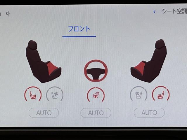 クラウンクロスオーバー ＲＳアドバンスド　衝突回避　サンル－フ　オートクルーズコントロール　横滑り防止　フルセグＴＶ　パワーシート　レザーシート　ＬＥＤ　アルミホイール　ＡＣ１００Ｖ　スマートキー　ナビ＆ＴＶ　ＡＢＳ　フルオートエアコン（14枚目）