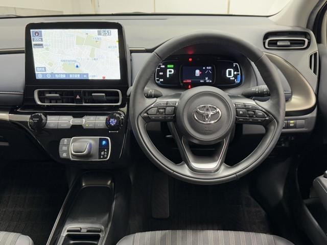 アクア Z LEDヘッドライト スマートキー 100V電源 イモビライザー アルミホイール ドライブレコーダー オートクルーズコントロール エアコン ESC ナビ カーテンエアバッグ ETC キーレス ABS(4枚目)