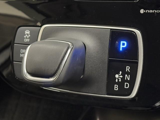 アクア Z LEDヘッドライト スマートキー 100V電源 イモビライザー アルミホイール ドライブレコーダー オートクルーズコントロール エアコン ESC ナビ カーテンエアバッグ ETC キーレス ABS(10枚目)