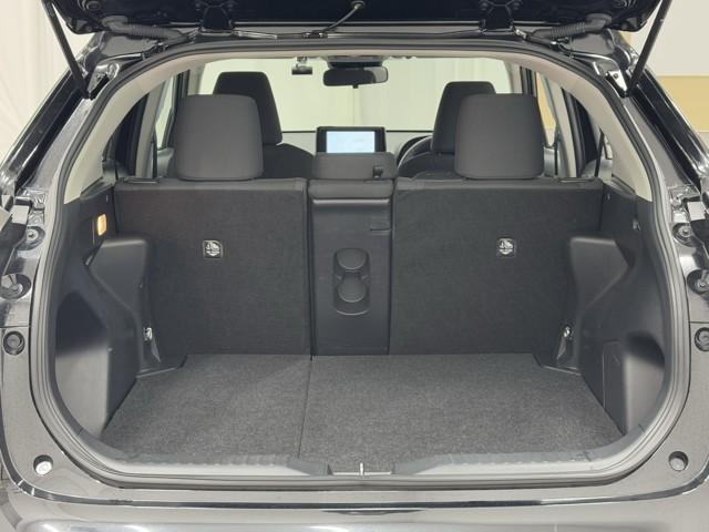 ヤリスクロス Ｚ　バックモニタ　横滑り防止システム　イモビ　カーテンエアバッグ　クルーズＣ　エアコン　スマートキ－　アルミ　キーフリー　パワステ　ダブルエアバック　エアバッグ　ＡＢＳ　ＥＴＣ車載器　パワーウィンドウ（16枚目）