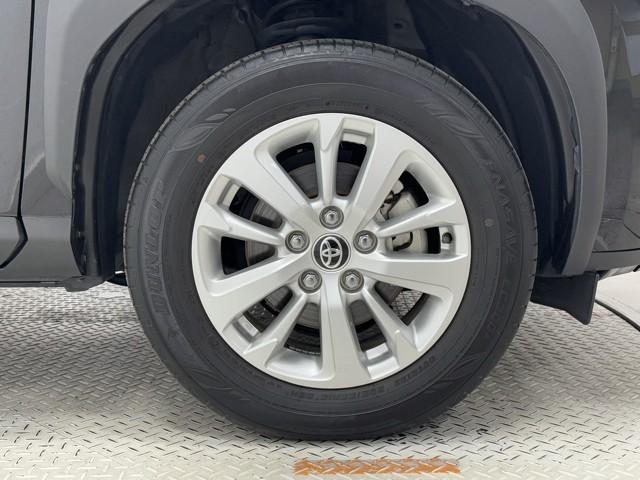 ヤリスクロス Ｚ　バックモニタ　横滑り防止システム　イモビ　カーテンエアバッグ　クルーズＣ　エアコン　スマートキ－　アルミ　キーフリー　パワステ　ダブルエアバック　エアバッグ　ＡＢＳ　ＥＴＣ車載器　パワーウィンドウ（17枚目）