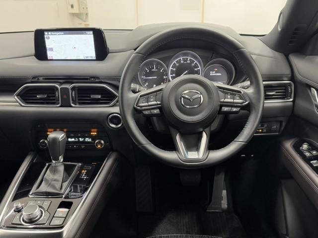 ＣＸ－８ ＸＤプロアクティブ　リアエアコン　アドバンストキー　横滑り防止機能　クルーズコントロール　地デジ　アイスト　ＥＴＣ車載器　ＤＶＤ再生可　エアコン　４ＷＤ　ドライブレコーダー　パワーシート　三列シート　ナビ＆ＴＶ　キーレス（4枚目）