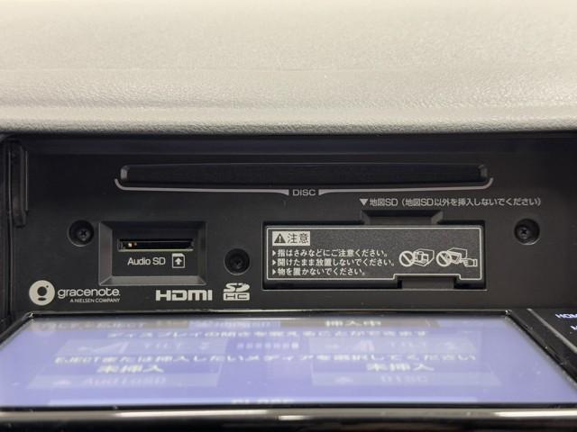 ハイエースバン ＤＸ　ＧＬパッケージ　ＬＥＤヘッドライト　キーレス　フルセグＴＶ　寒冷地仕様　４ＷＤ　パワーウィンドウ　１００Ｖ電源　エアコン　ドラレコ　ナビＴＶ　バックカメラ付　パワステ　ＤＶＤ　ＥＴＣ車載器（9枚目）