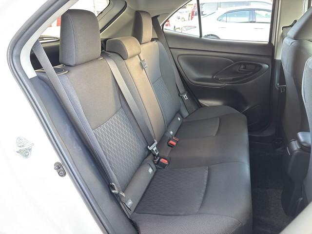 ヤリスクロス Ｇ　ＥＴＣ装備　リヤカメラ　点検記録簿　スマートエントリー　イモビライザー　オートエアコン　アルミホイール　キーレス　パワーウィンドウ　クルコン　ＡＢＳ　ドライブレコーダー　エアバッグ　パワーステアリング（11枚目）