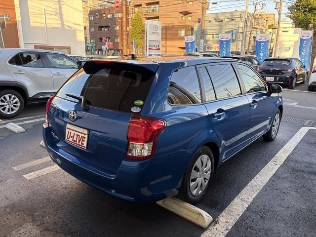 カローラフィールダー １．５Ｘ　リモコンキー　エアコン　横滑り防止　ドライブレコーダー　ＡＢＳ　パワーステアリング　ＡＵＸ　パワーウィンドウ　バックカメラ　Ｗエアバッグ　カーテンエアバッグ　メモリナビ　ナビＴＶ　ＥＴＣ　エアバッグ（5枚目）