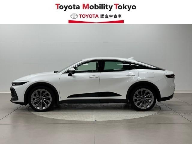 クラウンクロスオーバー Ｇレザーパッケージ　クルーズコントロール　パワーシート　バックモニター　記録簿　ＬＥＤヘッドランプ　レザーシート　ドラレコ　ＥＴＣ　１００Ｖ電源　フルセグＴＶ　４ＷＤ　スマートキー　盗難防止装置　キーレス　ＡＢＳ（3枚目）