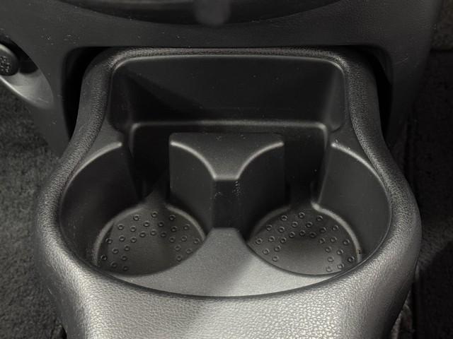 マーチ １２Ｘ　ＤＶＤ再生　後カメラ　ＥＴＣ車載器　イモビ　スマートキープッシュスタート　アイストップ　ナビＴＶ　記録簿付き　運転席助手席エアバック　パワーウインド　パワステ　ＡＢＳ　キーレスエントリー　メモリーナビ（11枚目）