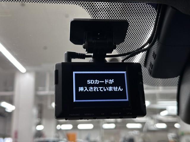 Ｃ－ＨＲ Ｇ　ハーフ革　ＴＳＳ　ワンオナ　アイドルストップ　定期点検記録簿　ＬＥＤヘッド　バックモニタ　イモビライザー　ナビ＆ＴＶ　ＥＴＣ付　キーフリーシステム　スマキー　横滑り防止機能　クルーズＣ　ワンセグＴＶ（13枚目）