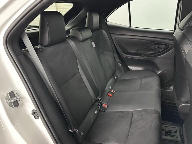 ヤリスクロス ハイブリッドＧ　ＴＳＳ　１００Ｖ　イモビライザー　バックモニタ－　記録簿有　エアコン　ＬＥＤヘッドライト　インテリキー　フルセグＴＶ　パワーウィンド　ワンオーナ　Ｗエアバック　オートクルーズ　メディアプレイヤー接続（16枚目）