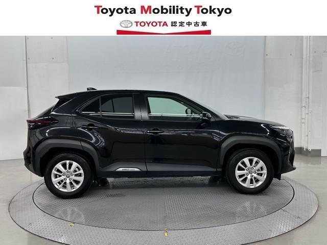 ヤリスクロス Ｇ　ＥＴＣ装備　リヤカメラ　点検記録簿　スマートエントリー　イモビライザー　オートエアコン　アルミホイール　キーレス　パワーウィンドウ　クルコン　ＡＢＳ　ドライブレコーダー　エアバッグ　パワーステアリング（3枚目）