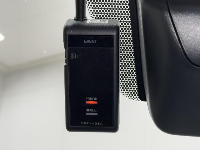 ハイエースバン ロングＤＸ　ブレーキサポート　リアカメラ　ＰＷ　運転席エアバッグ　ナビテレビ　横滑り防止　整備点検記録簿　イモビ付　パワーステアリング　エアコン　ミュージックプレイヤー接続可　ＡＢＳ　キーレス　ワンセグテレビ（8枚目）