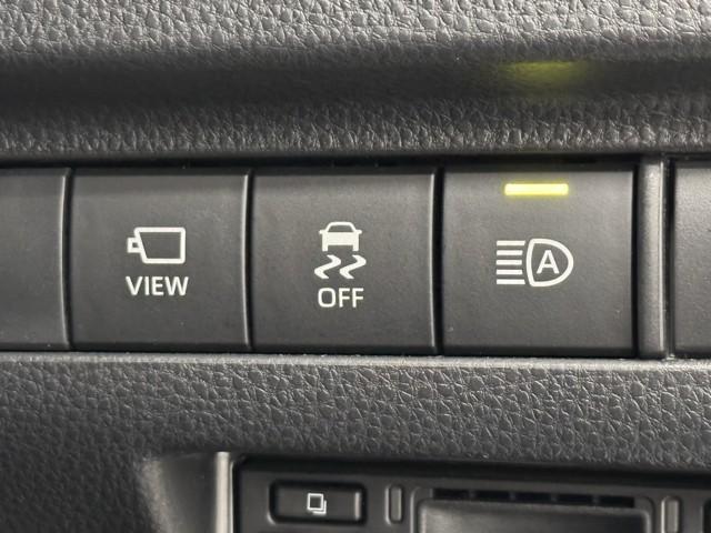 ハリアーハイブリッド Ｚ　レザーパッケージ　ナビＴＶ　ＬＥＤライト　本革　エアコン　横滑り防止　ドラレコ付　クルーズコントロール　Ｐシート　ガラスルーフ　メディアプレイヤー接続　キーレスエントリー　フルセグテレビ　アルミ　１オーナー　４ＷＤ（13枚目）