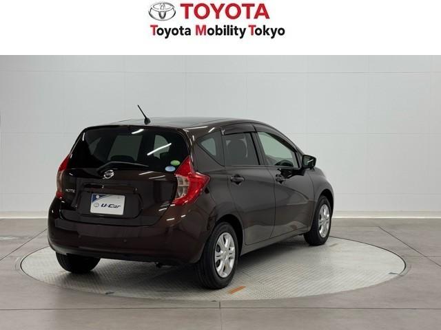 ノート Ｘ　レーダーブレーキサポート　メディアプレイヤー接続　ＥＴＣ搭載　記録簿付き　スマトキー　セキュリティーアラーム　キーレス　運転席助手席エアバッグ　ナビＴＶ　横滑防止　バックカメラ　エアコン　ＡＢＳ（2枚目）