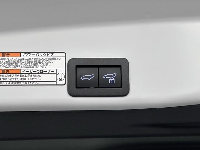 ヤリスクロス ハイブリッドＺ　クルーズＣ　横滑防止装置　リアカメラ　ワンオーナー車　ＬＥＤライト　メモリーナビゲーション　点検記録簿　盗難防止装置　電動シート　ＡＷ　キーレス　スマートキー　ＡＢＳ　ナビ　４ＷＤ　ＥＴＣ　エアバッグ（18枚目）