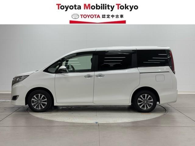 エスクァイア ハイブリッドＧｉプレミアムパッケジブラックテーラード　誤発進抑制機能　ＡＣ１００Ｖ　ドライブレコーダ　アイドリングストップ　Ｂカメラ　スマートキー　ナビ＆ＴＶ　イモビライザー　ＬＥＤランプ　ＥＴＣ車載器　クルーズコントロール　アルミ　地デジ　キーレス（3枚目）