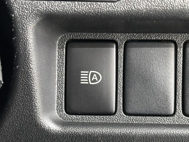 ハイエースバン ロングDX ブレーキサポート リアカメラ PW 運転席エアバッグ ナビテレビ 横滑り防止 整備点検記録簿 3列シート イモビ付 パワーステアリング エアコン ミュージックプレイヤー接続可 ABS キーレス(13枚目)