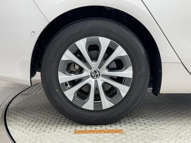 プリウス Ａ　衝突軽減ブレーキシステム　Ｂモニタ　記録簿有　ＬＥＤヘッド　クルーズコントロール　セキュリティー　スマートキー　パワーステアリング　Ｐシート　Ｉストップ　ドライブレコーダー　ＥＴＣ　アルミホイル（19枚目）