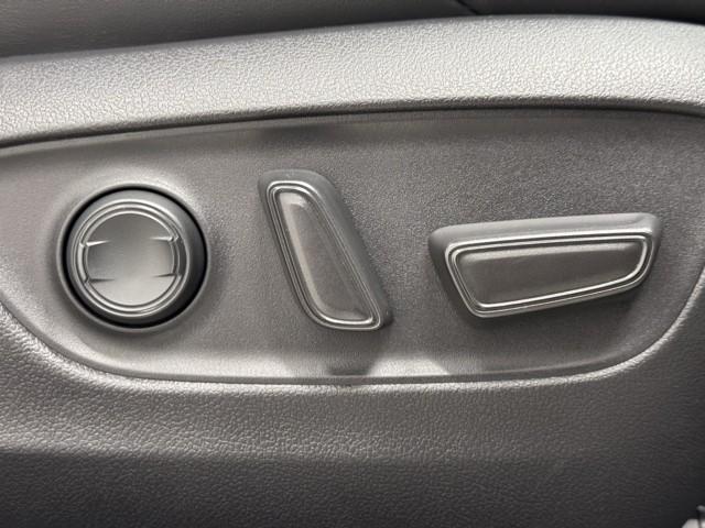 ハリアー Ｇ　衝突回避ブレーキ　ＡＵＸ接続　１００Ｖ　セキュリティーアラーム　ＡＡＣ　バックモニタ－　記録簿有　１オーナ　横滑防止装置　ＬＥＤランプ　スマキー　キーフリー　ＡＷ　ＥＴＣ車載器　ＰＳ　パワーウインドウ（15枚目）