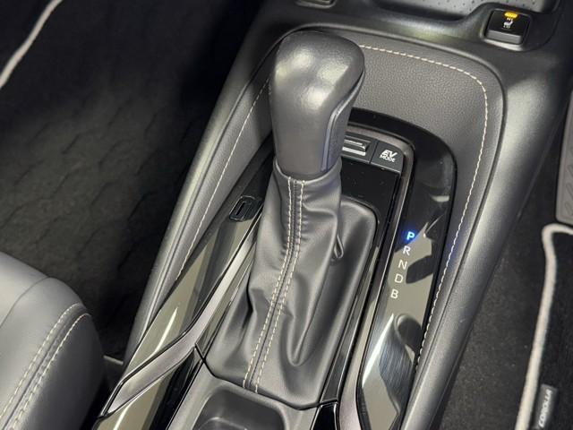 �e���݂₷���V�t�g�ł��B�@�⓹��M���̑������{�ł͑��삪�ȒP�ł����ł��B�@�V�t�g�`�F���W���₷�����ɍl�����Ĕz�u����Ă���̂ő��삵�Ղ��ł���B