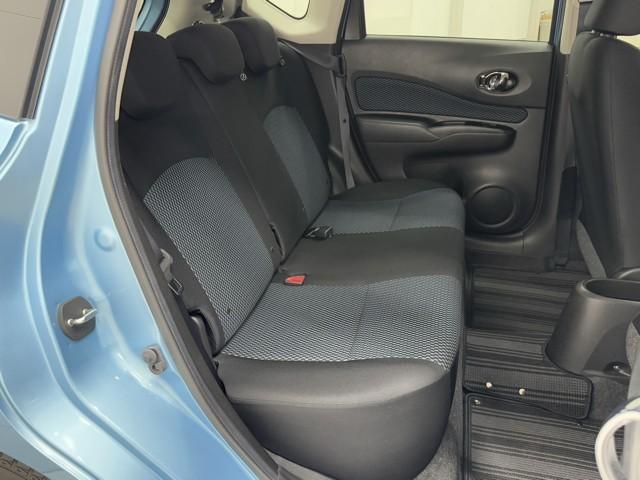 �����L�X�̍���S�n�ǍD�A��Ȃł���B�@�h���C�r���O���A�����ԓ����̐��ŋ���̂��đ�ςł���ˁB�@���������Ă�����̂�����A�����b�N�X�ł���V�[�g�������ł���ˁB