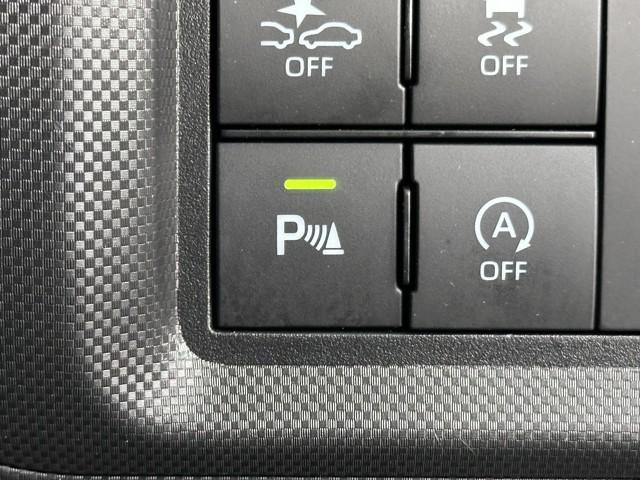 �N���A�����X�\�i�[���t���Ă��܂��B�@�Ԃɂ͂ǂ����Ă����p���ł�����́B�@�ł��A�Z���T�[�ŏ�Q�������m���ĉ��ȂǂŒm�点�Ă����̂ŁA�Â����⋷�����ł����S���ĉ^�]�ł��܂���B