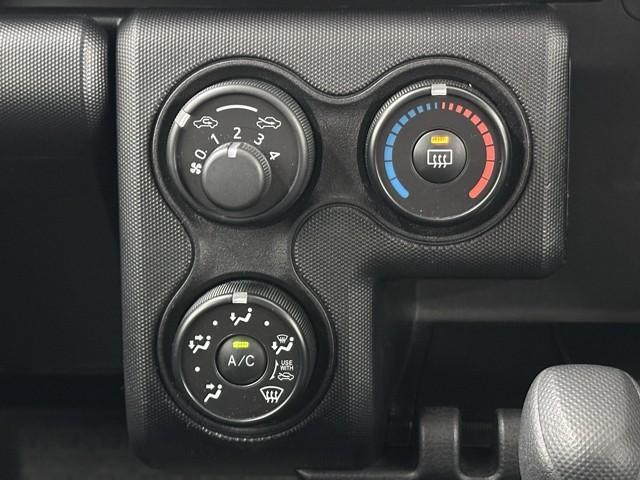 �}�j���A�����̃G�A�R���X�C�b�`�ł��B�@�傫�ڂ̃X�C�b�`�Ȃ̂Œ������₷���ł���B