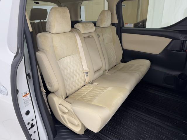 アルファードハイブリッド Ｘ　両電動ドア　ＬＥＤヘッドライト　ドラレコ　１オーナ　横滑り防止　ＥＴＣ車載器　クルコン　リアオートエアコン　ミュージックプレイヤー接続可　メモリーナビ　キーレス　ナビ＆ＴＶ　４ＷＤ　ＤＶＤ再生　ＰＳ（18枚目）