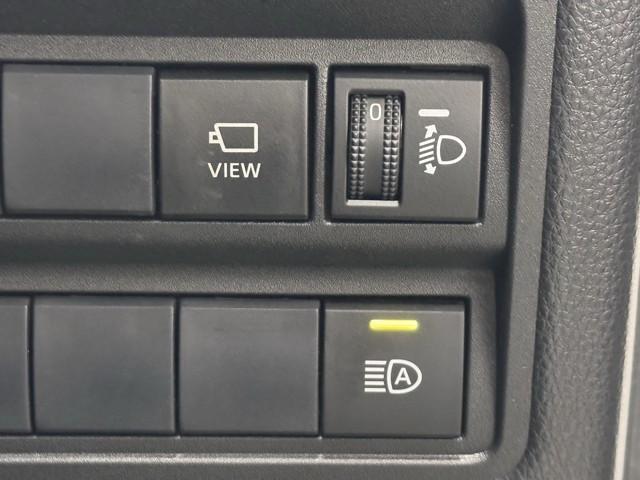 ヤリスクロス ハイブリッドＧ　ＴＳＳ　イモビライザー　バックモニタ－　記録簿有　エアコン　ＬＥＤヘッドライト　インテリキー　フルセグＴＶ　パワーウィンド　ワンオーナ　Ｗエアバック　オートクルーズ　メディアプレイヤー接続　キーフリー（13枚目）