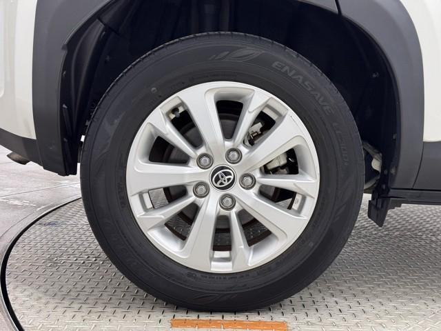 ヤリスクロス ハイブリッドＧ　ＴＳＳ　イモビライザー　バックモニタ－　記録簿有　エアコン　ＬＥＤヘッドライト　インテリキー　フルセグＴＶ　パワーウィンド　ワンオーナ　Ｗエアバック　オートクルーズ　メディアプレイヤー接続　キーフリー（17枚目）