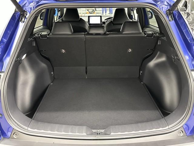 �ƂĂ��L�X�A�傫�ȊJ�����̉׎��X�y�[�X�ł��ˁB�@�J�����L�X������A�傫�ȉו����y�X���[�o�����Ⴂ�܂��ˁB�@�ו��X�y�[�X�͍L���ق��������ł���ˁB