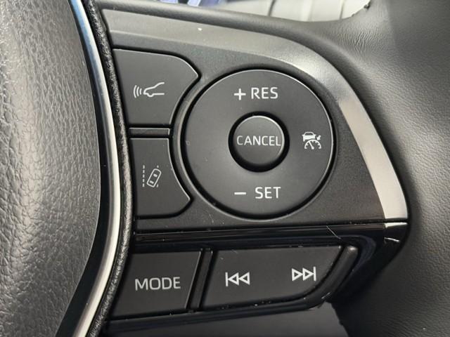 ハリアー Ｚ　盗難防止　運転席パワーシート　地デジ　横滑防止装置　リアビューカメラ　ヘッドライトＬＥＤ　アルミホイール　点検記録簿　Ｗエアバッグ　キーレス　ドラレコ付き　スマートキ－　サイドエアバッグ　エアコン（10枚目）