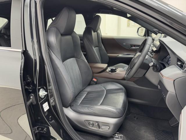 ハリアー Ｚ　盗難防止　運転席パワーシート　地デジ　横滑防止装置　リアビューカメラ　ヘッドライトＬＥＤ　アルミホイール　点検記録簿　Ｗエアバッグ　キーレス　ドラレコ付き　スマートキ－　サイドエアバッグ　エアコン（14枚目）