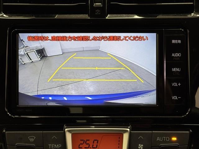 �o�b�N���j�^�[�͎Ԍɓ���̋��������B�@�Ԃ͍\����A���p����������B��ގ��̎��p���`�F�b�N���邽�߂ɕ֗��ł���B�@�������A�o�b�N�͖ڎ��Ŋm�F���鎖���d�v�ł���B