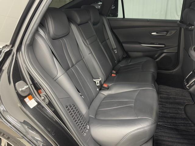 クラウンハイブリッド Ｇ　本革シート　アルミ　ＬＥＤヘッド　キーフリー　記録簿　横滑り防止機能　ＤＶＤ　ＥＴＣ　オートエアコン　ＡＵＸ　ＡＢＳ　メモリナビ　盗難防止装置　エアバッグ　オートクルーズコントロール　ドラレコ（17枚目）