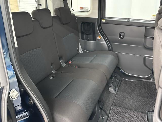 ルーミー Ｇ　Ｗ電動ドア　フルオートエアコン　スマキー　ＥＳＣ　メンテナンスノート　アイドルストップ　助手席エアバッグ　運転席エアバッグ　ＬＥＤヘッドライト　１セグＴＶ　キーレスエントリー　ナビ＆ＴＶ　ＥＴＣ（17枚目）